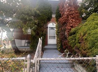 2638 Saint Christopher Dr, Philadelphia, PA 19148
