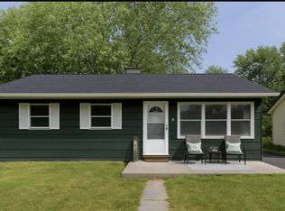 8139 Sycamore Ave, Highland, IN 46322