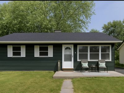 8139 Sycamore Ave, Highland, IN, 46322