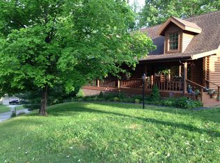 5621 W Haven Dr, Evansville, IN 47720