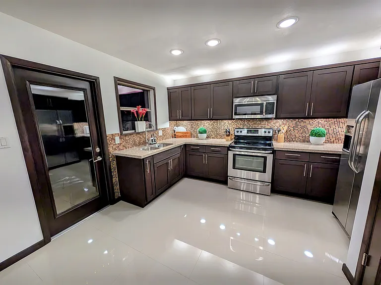 2550 Weslaco Rd #M-1 — Photo 7