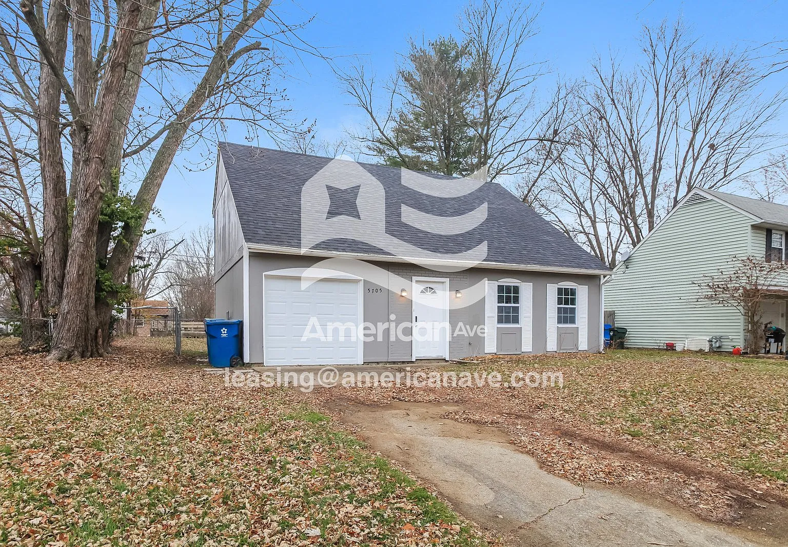 3 bed, 1.0 bath, 1102 sqft, $1,725 — Photo 2