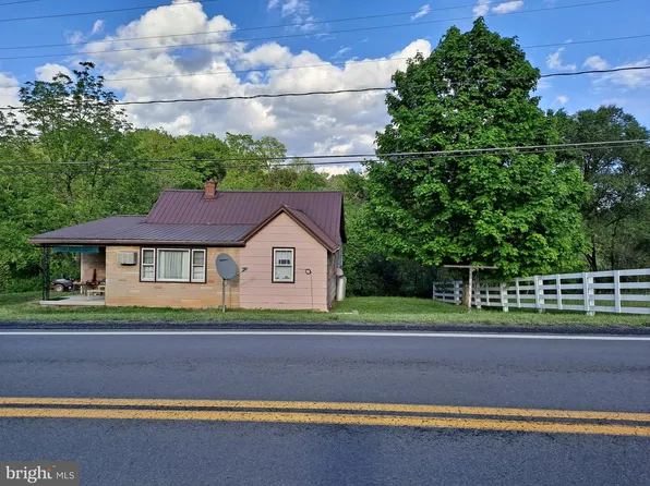 3222 Franklin Pike, Petersburg, WV 26847