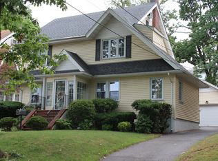 10 Clinton Ave, Kearny, NJ 07032