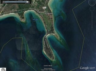 11530 N Seven Pines Rd, Northport, MI 49670