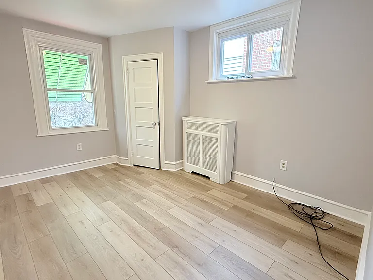 736 W Nedro Ave — Photo 17