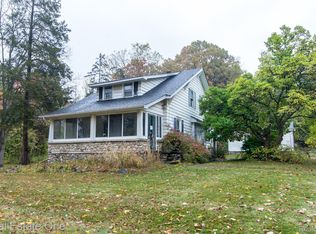 1503 S Milford Rd, Milford, MI 48381