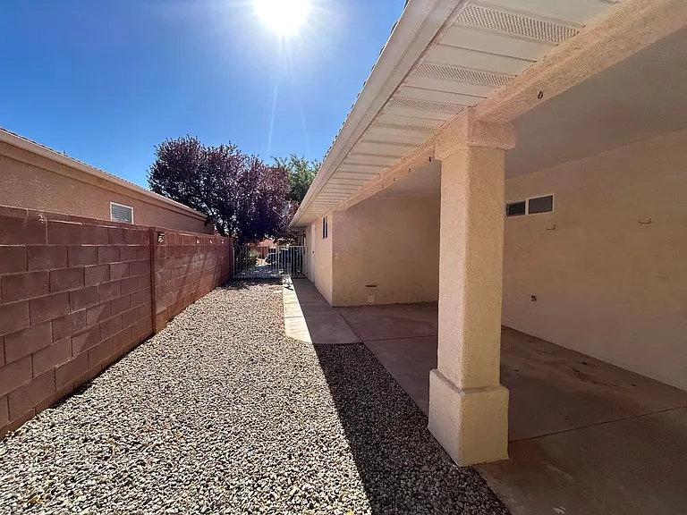 2405 S 770 W — Photo 27