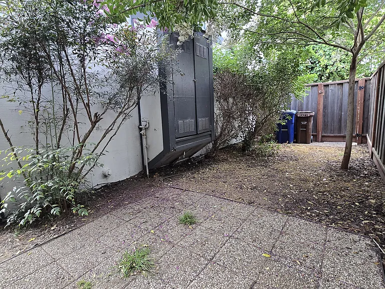 314 Owen St #B — Photo 13