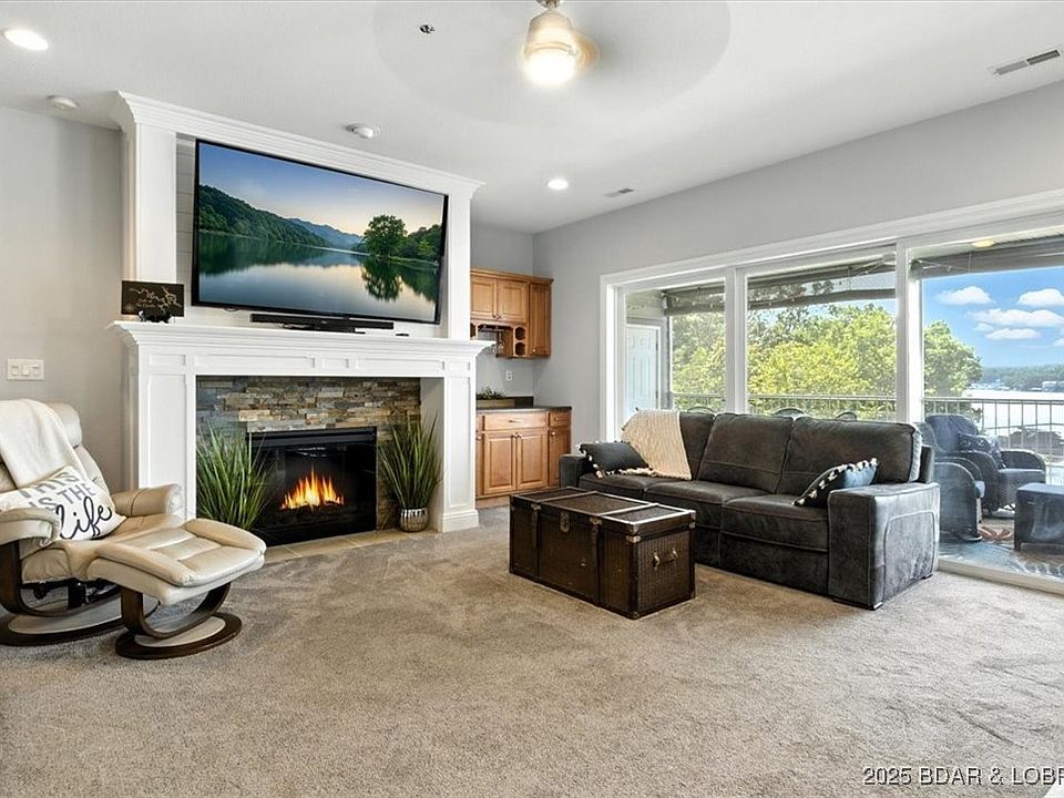 1st image of 20205 Forest Point Dr #122