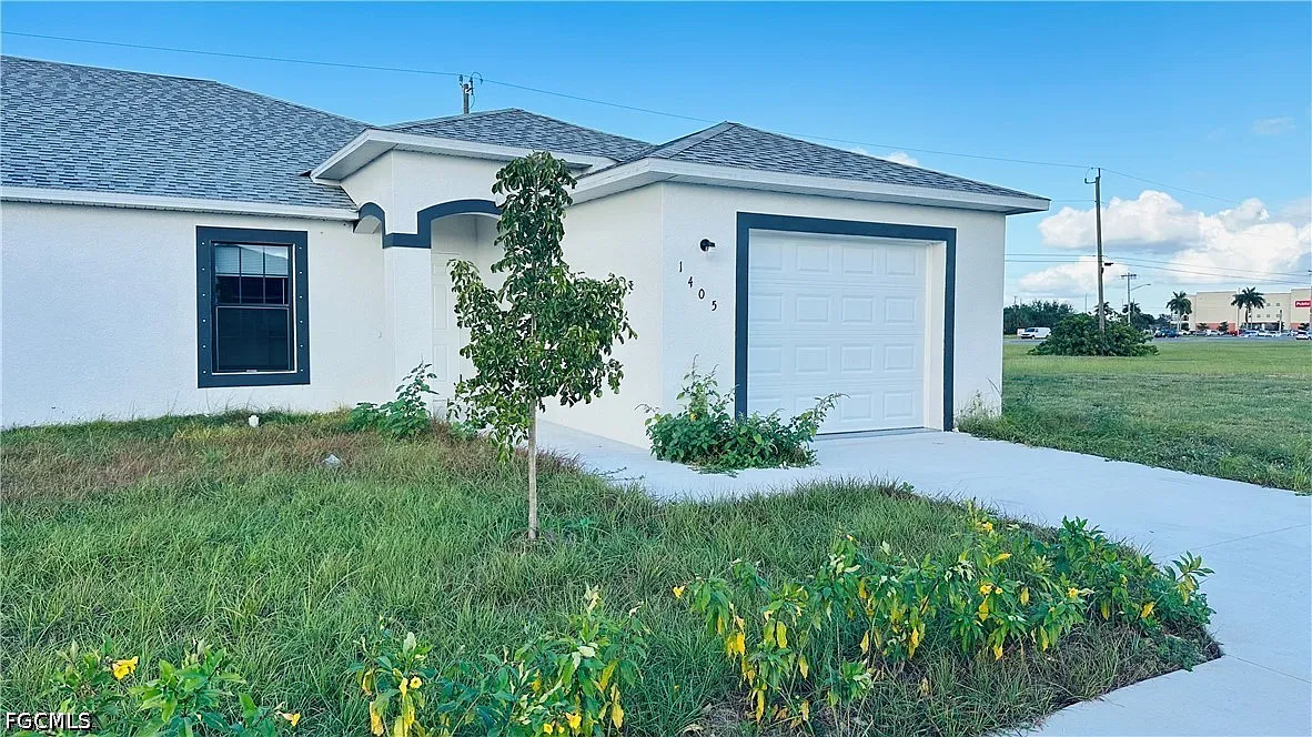 3 bed, 2.0 bath, 1350 sqft, $1,600 — Photo 4