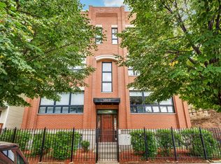 1013 W 16th St APT 2W, Chicago, IL 60608