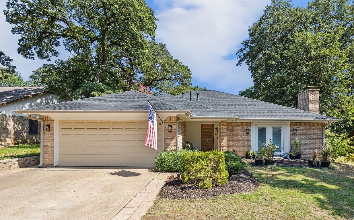 1514 Tiffany Forest Ln, Grapevine, TX 76051 MLS 20391677 Zillow