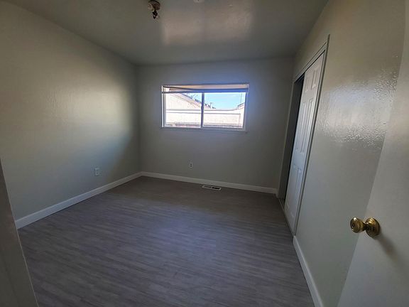 5th image of 2287 Freedom Blvd