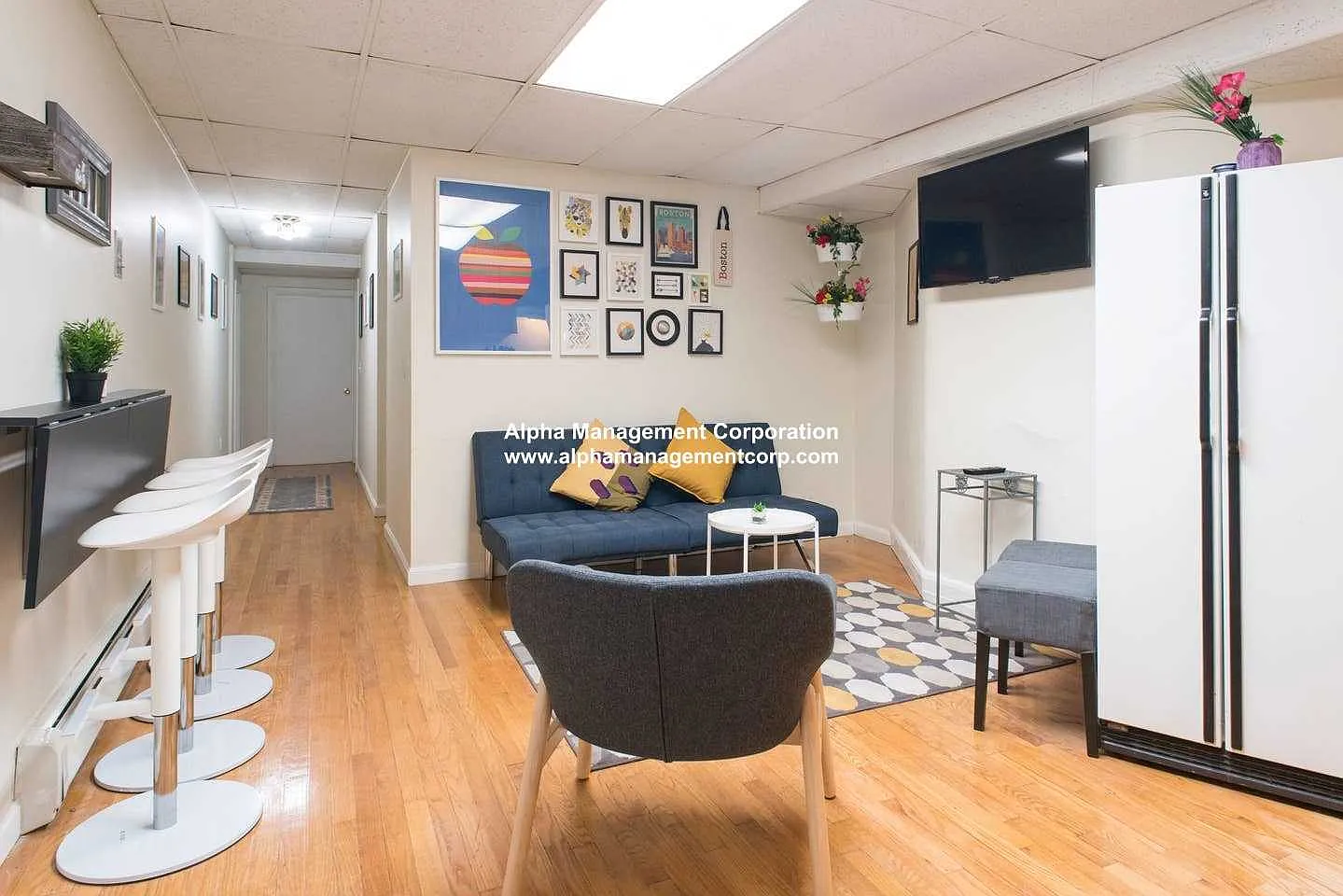 4 bed, 2.5 bath, $4,950 — Photo 2
