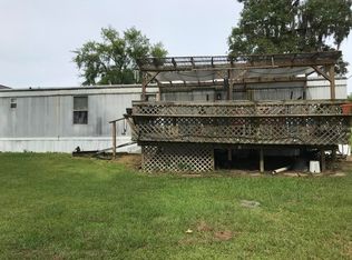 404 Holly Estates Rd, Anacoco, LA 71403