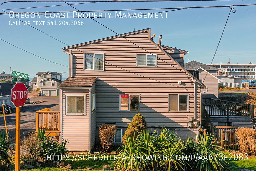 531 NW 32nd St