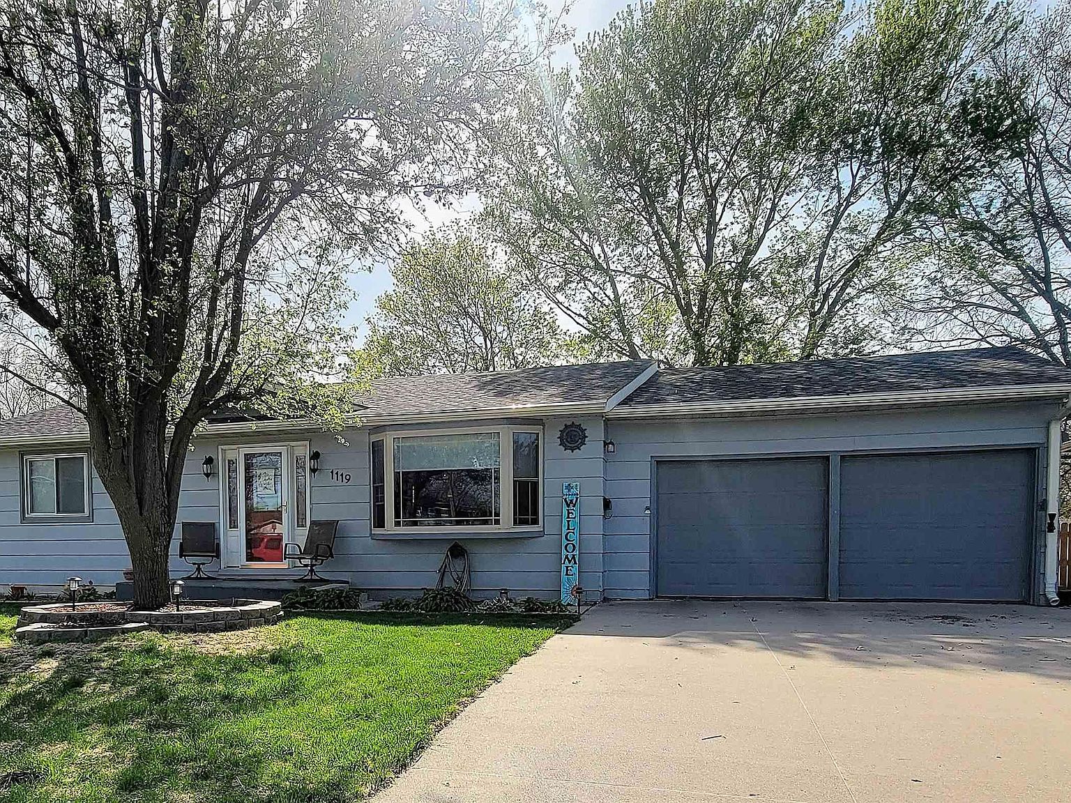 1119 N 19th St Beatrice NE 68310 Zillow