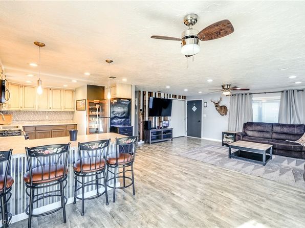 9484 State Route 43, Streetsboro, OH 44241