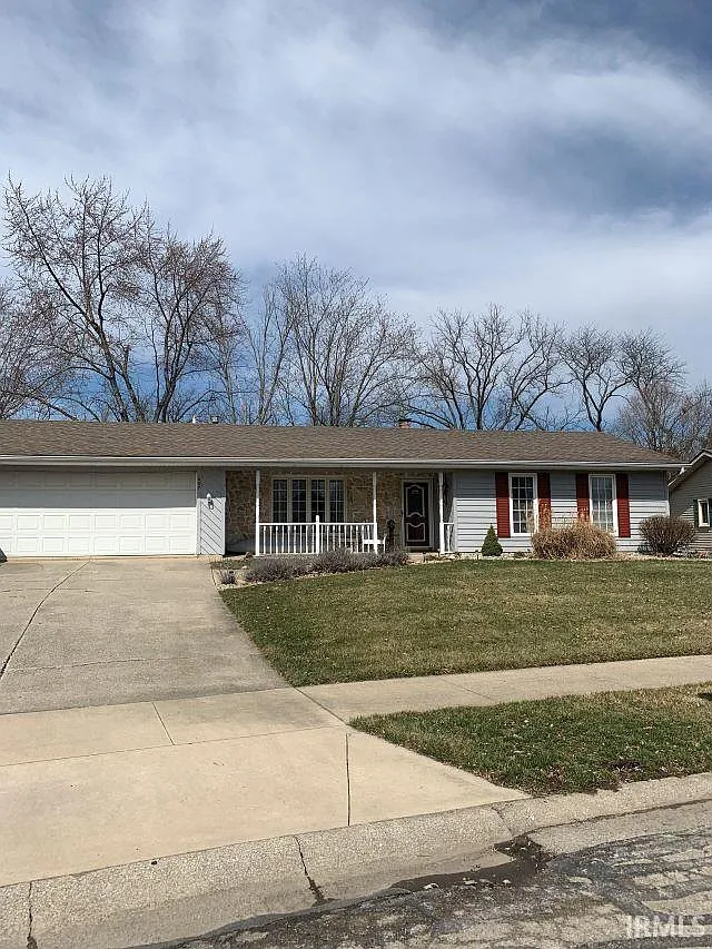 607 Azuba Ct photo 1