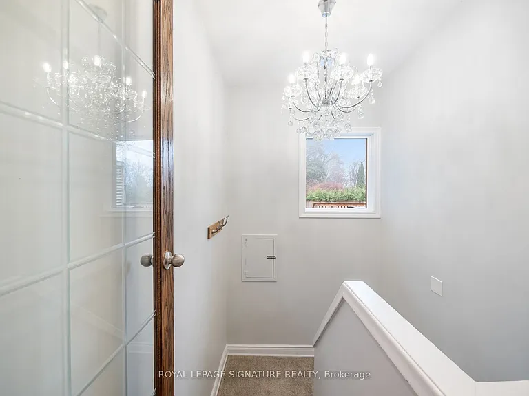 345 Flagstone Ter — Photo 33