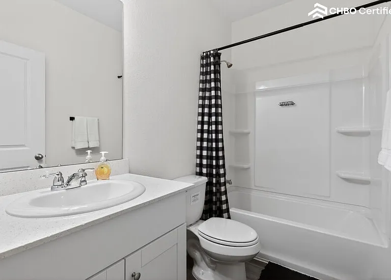 1052 Long Bay Ct — Photo 37