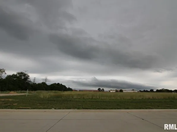 6623 W Ironwood Dr, Edwards, IL 61528