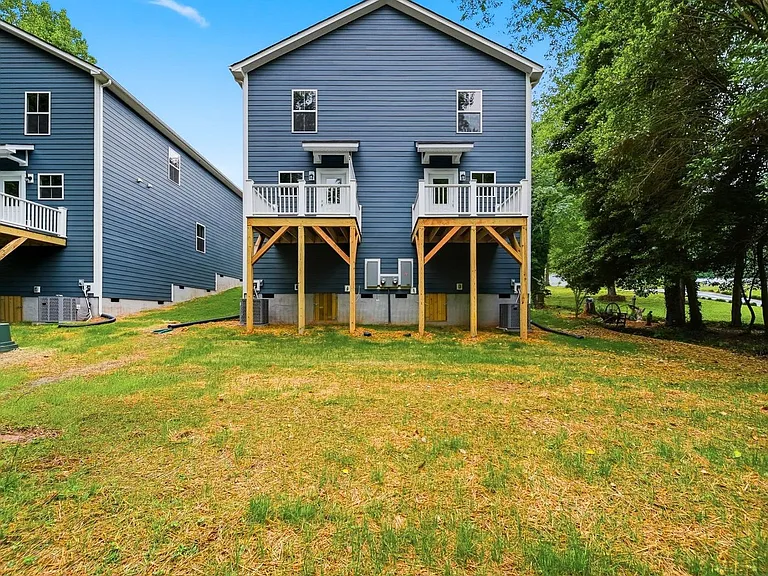 Brand-New 3BR Home in Prime Location Modern Finishes Throughout — Photo 17