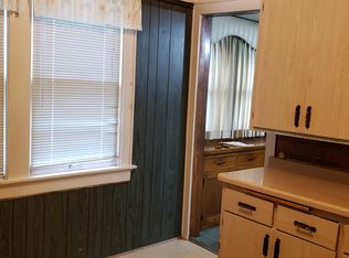 3734 N 16th St, Milwaukee, WI 53206