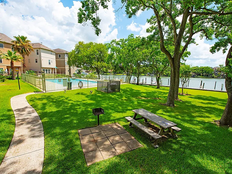 18809 Egret Bay Blvd #127 — Photo 9