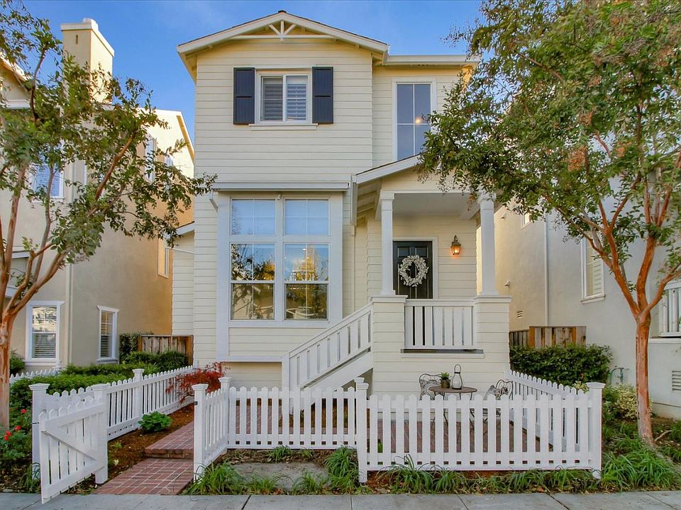 1st image of 22 Heritage Ct