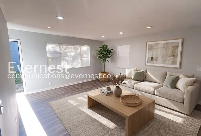 838 Lock Ave — Photo 3
