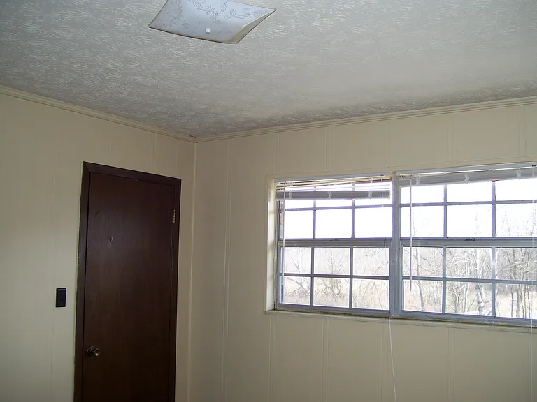925 McArthur Rd #3 — Photo 8