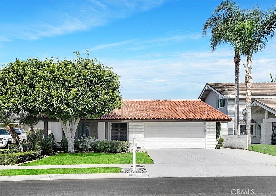 1st image of 14591 Alder Ln