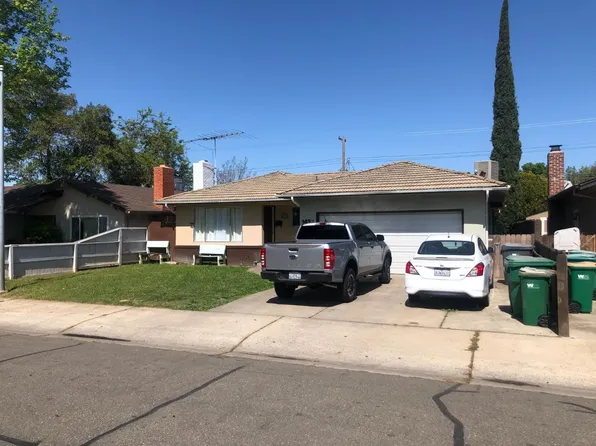 1427 Cardinal St, Lodi, CA 95242