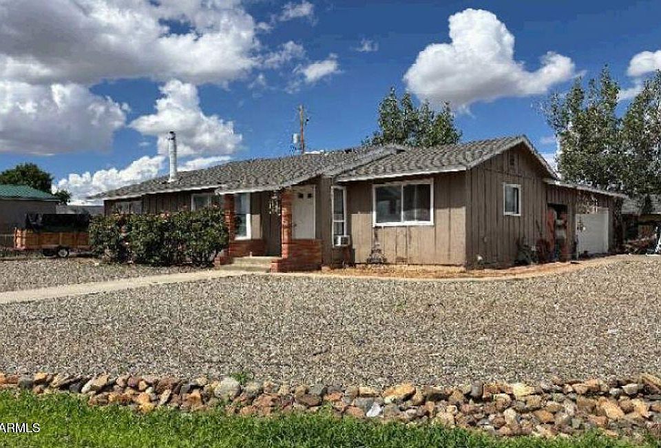 2nd image of 3400 N CONSTANCE Drive