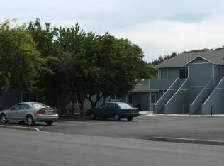 66 SW 3rd St APT 6, Madras, OR 97741