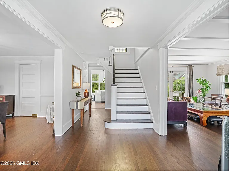60 Lockwood Ave — Photo 4
