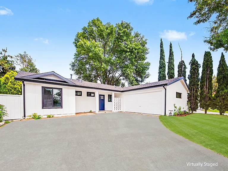 8738 Monogram Ave — Photo 4