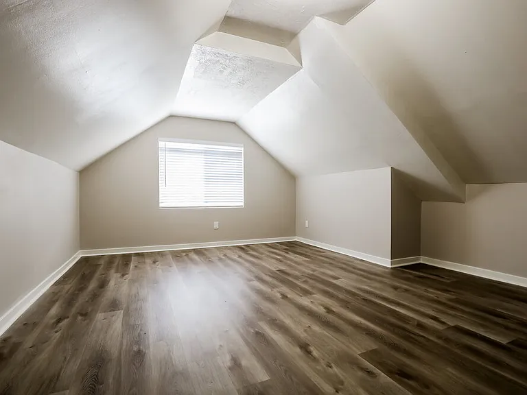 6824 N Yakima Way — Photo 17