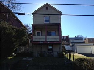 828 8th St, Trafford, PA 15085