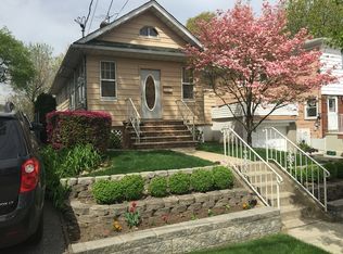 230 Perry Ave, Staten Island, NY 10314