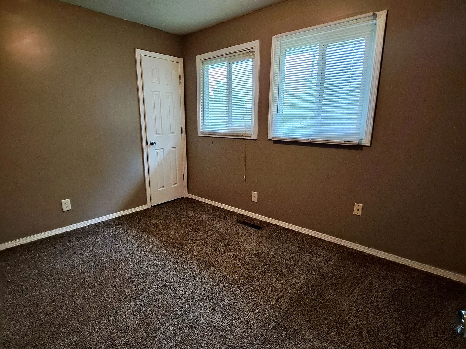 4161 Mapleleaf Drive - 1 — Photo 2