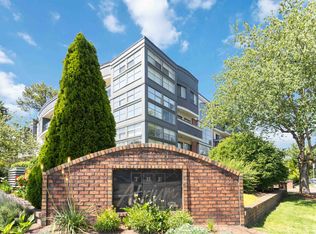 12025 207a St #402, Maple Ridge, BC V2X0R3