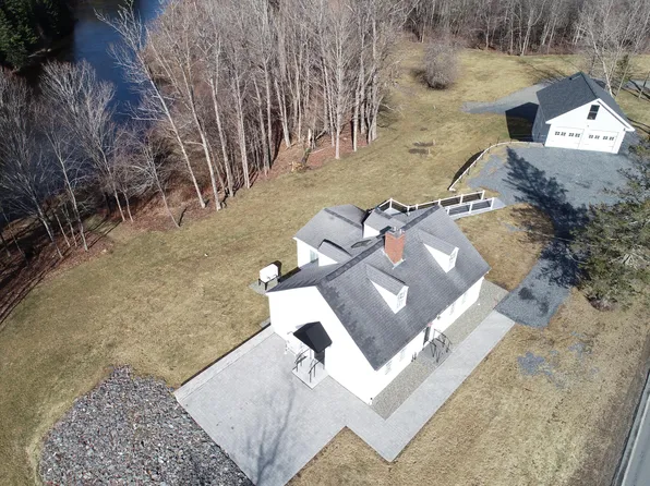 34 Main Street, Athens, ME 04912