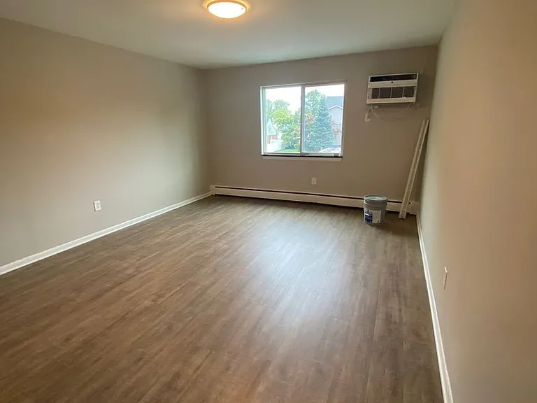 1300 Macdade Blvd — Photo 4