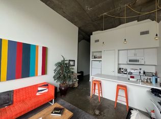 Modern Living in the Heart of Kansas City's Crossroads Arts District, Kansas City, MO 64108