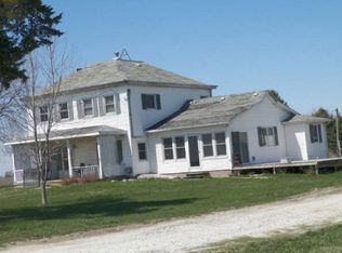 21424 Pleasant Grove Rd, New London, IA 52645