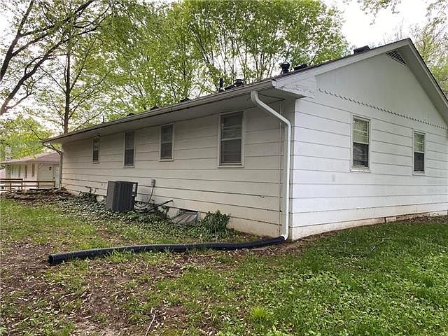2nd image of 210 Kibler Rd