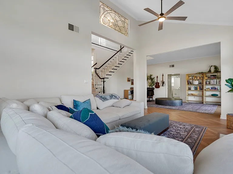 2610 Partridge Pl — Photo 29
